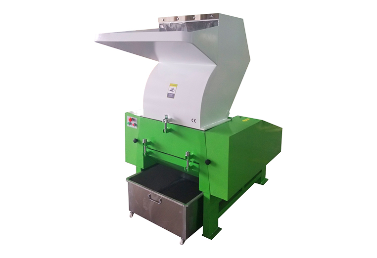 平刀型塑料破碎机